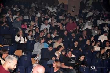 Un turismo se prende fuego y queda totalmente calcinado/FJS Fotografía.